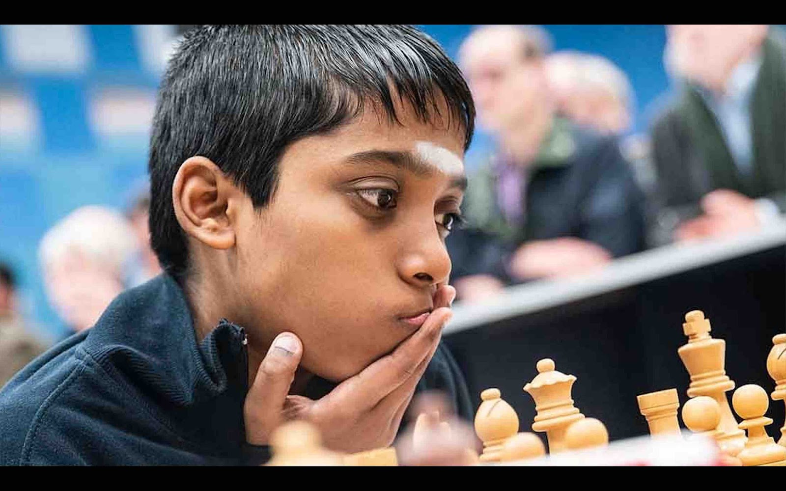 Not R Praggnanandhaa! Another Youngster Replaces Viswanathan Anand To  Become India's Top Chess Player