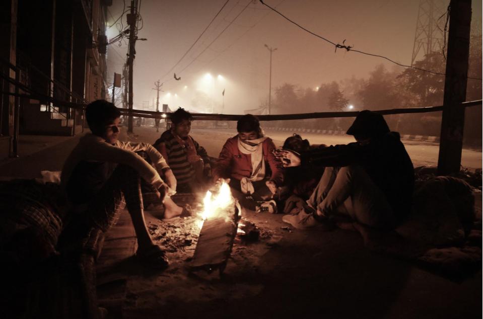 Pavement Dwellers Struggle Through Delhi's “Longest Cold Spell” - The Citizen