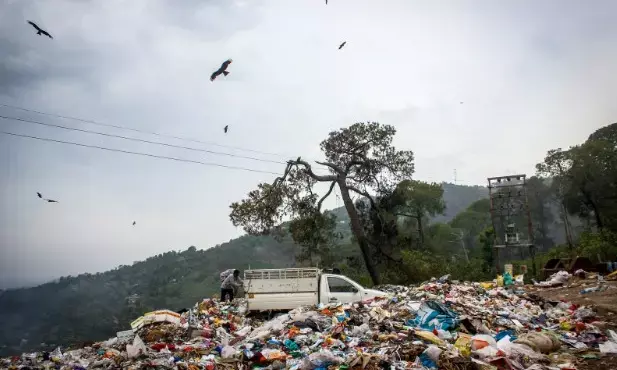 Himachal Pradesh Crumbles Under Tourist Avalanche