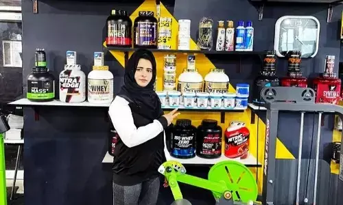 Kashmiri Powerlifter Arifa Bilal Starts Womens Gym