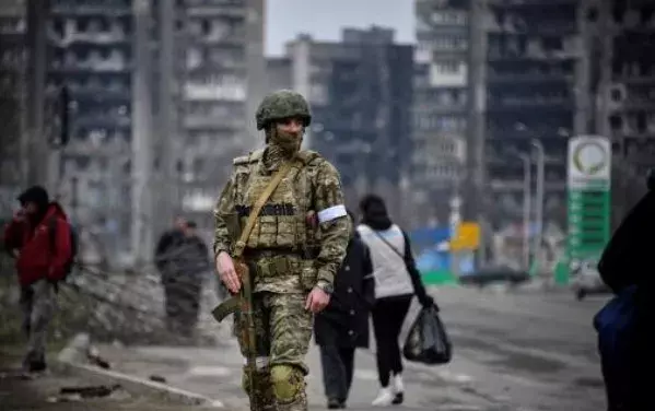 Cracks Appear in the Western Alliance As Fatigue Sets In Cracks Appear in the Western Alliance As Fatigue Sets In