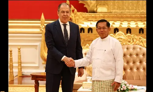 Russia Embraces Myanmar, Lavrov Promises Support to Junta