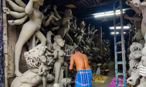 The Legend of Kumortuli