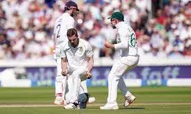 England-South Africa Keep Test Balance on Edge