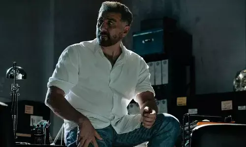 Chup Justifies Lynching Film Critics!