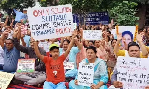 Protests After Another Kashmiri Pandit is Killed in Kashmir