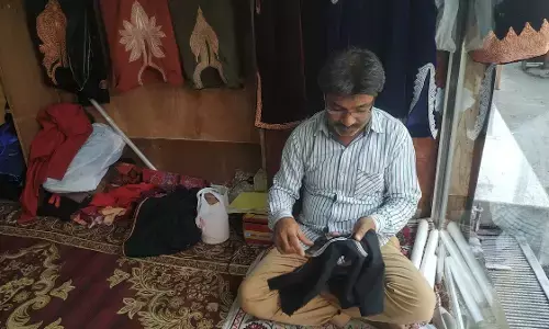 The Artisans Blurring Vision