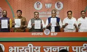 Gujarat - Of Candidates and Manifestoes