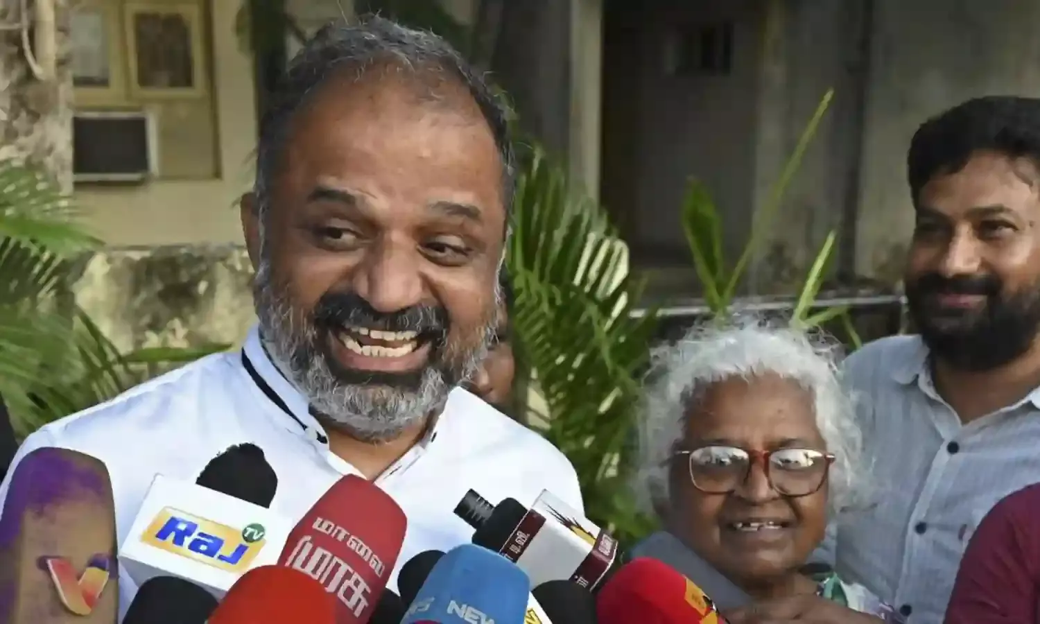 Rajiv Gandhis Assassination Was Cross-Border Terrorism