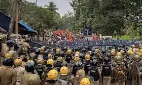 Vizhinjam Transhipment Hub Protests Escalate Vizhinjam Transhipment Hub Protests Escalate