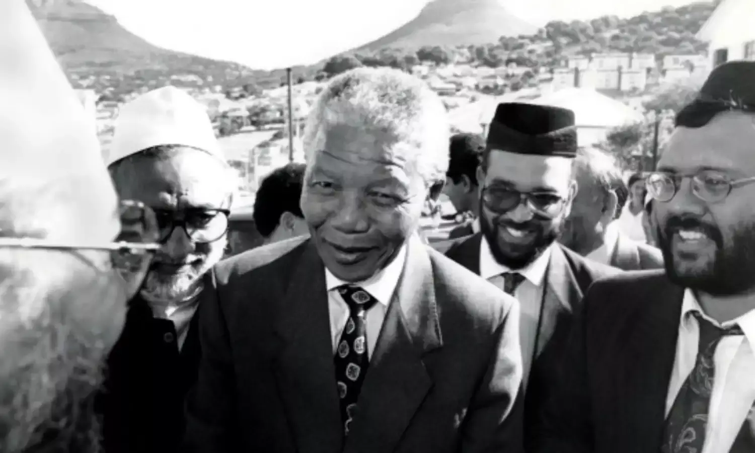 How Muslims In Mandela’s Cabinet Outgrew Their Religious Identity