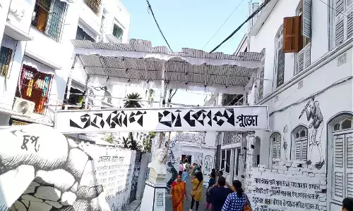 A Pandal to Salute the Literary Genius of Sukumar Ray