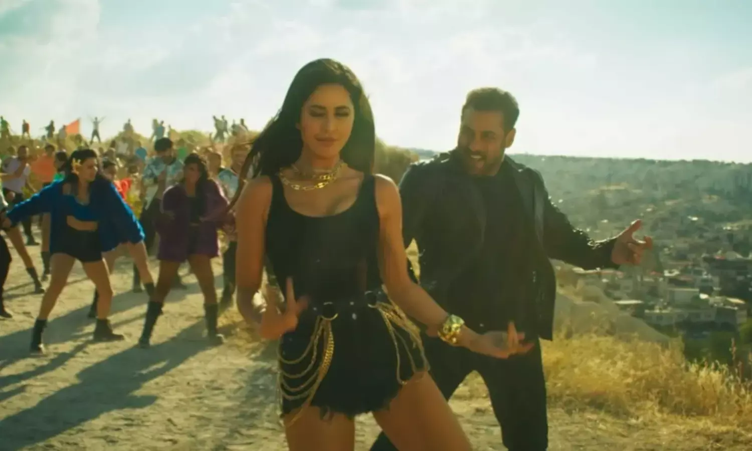 Oh For The Small Mercies - Tiger 3