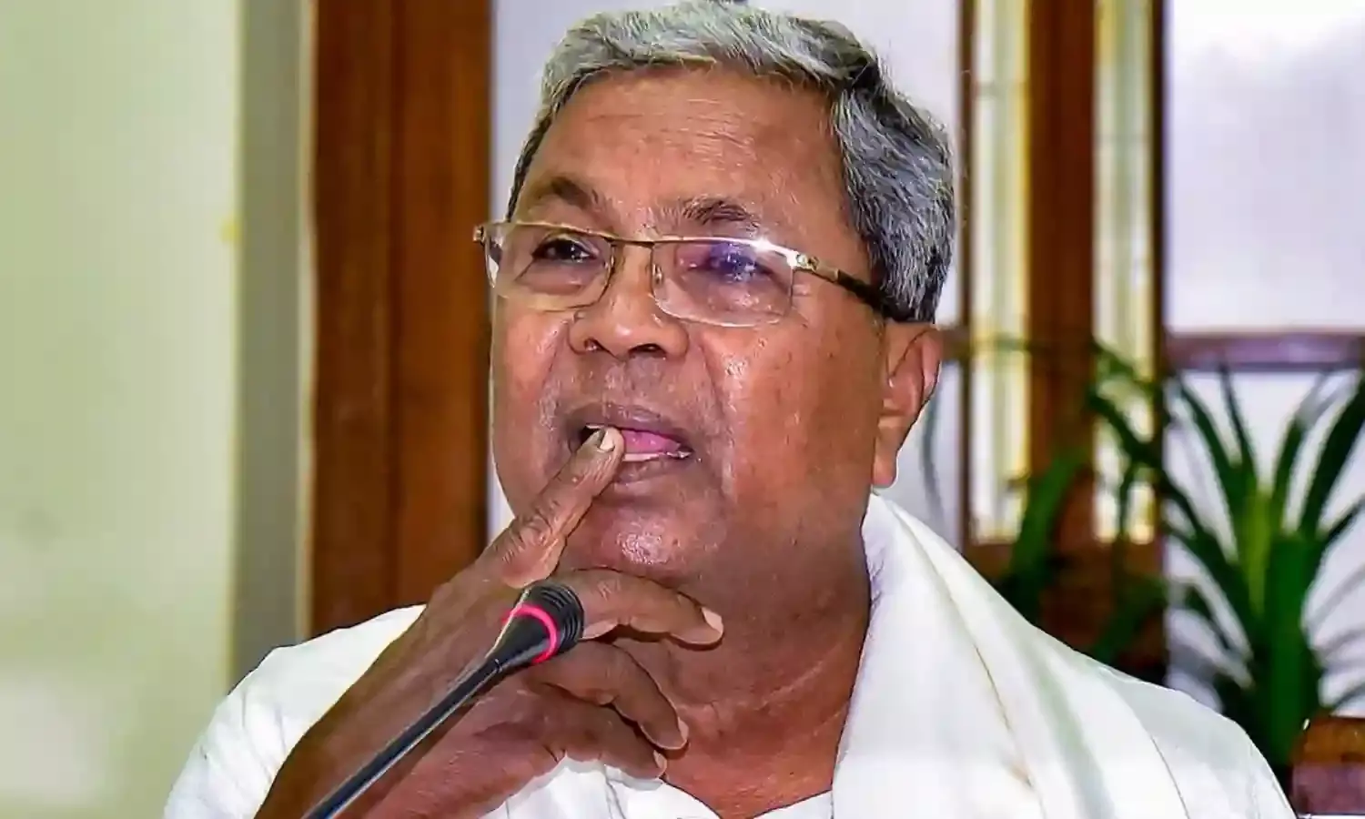 Karnataka CM Siddaramaiah In A Bind Over Caste Survey