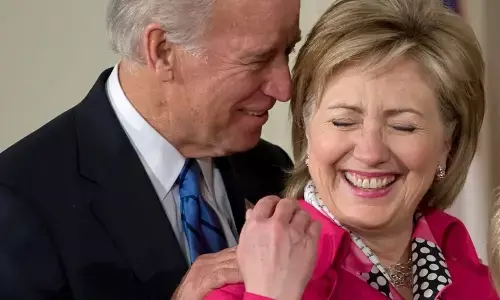 US Politicians’ Theatrics Fool None