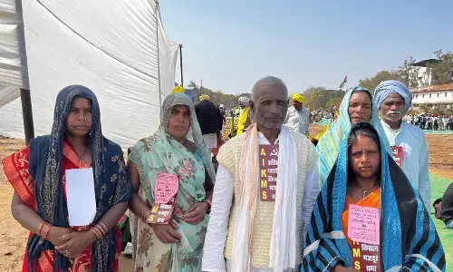 Farmers Defy All Restrictions To Join Mahapanchayat in Delhi