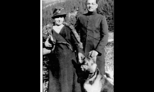 Subhas Chandra Bose And Emilie Schenkl - A Love Story