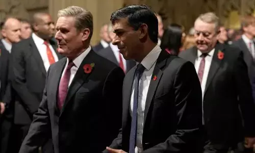 UK Polls -No Change, The Centre Still Holds