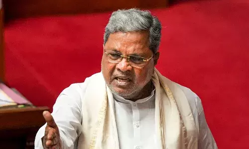Siddaramaiah Fights It Out