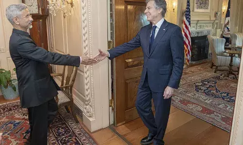 Foreign Policy Roulette