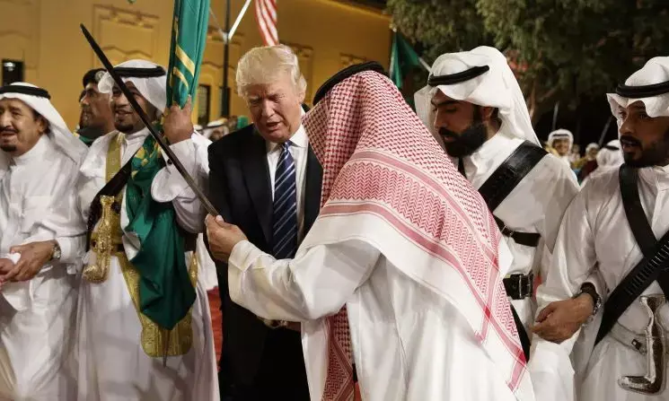 Palestine Will Birth A New World Order, Silhouette Emerges