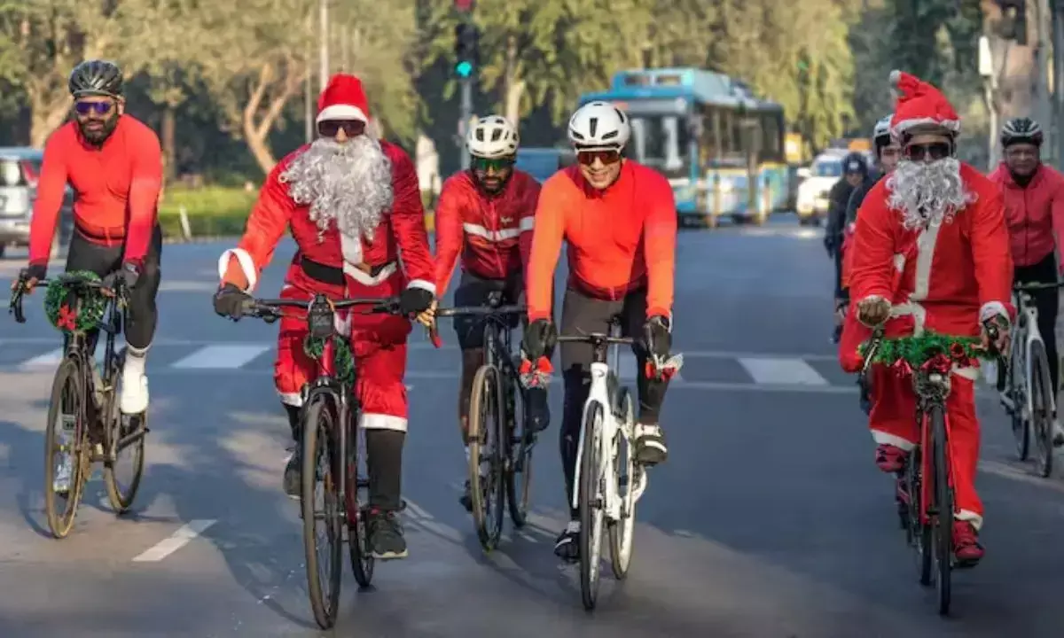 Christmas Under Siege