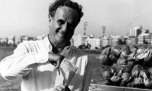 Mark Tully And BBC Radio Were Synonymous