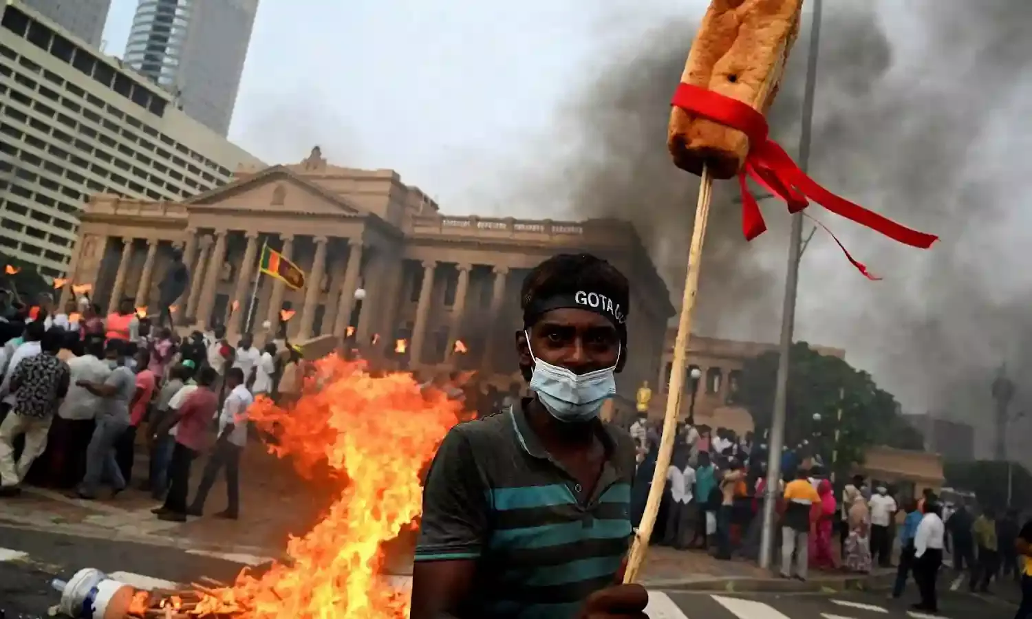 Anti-Rajapaksa Stir Puts India in a Tight Spot Anti-Rajapaksa Stir Puts India in a Tight Spot