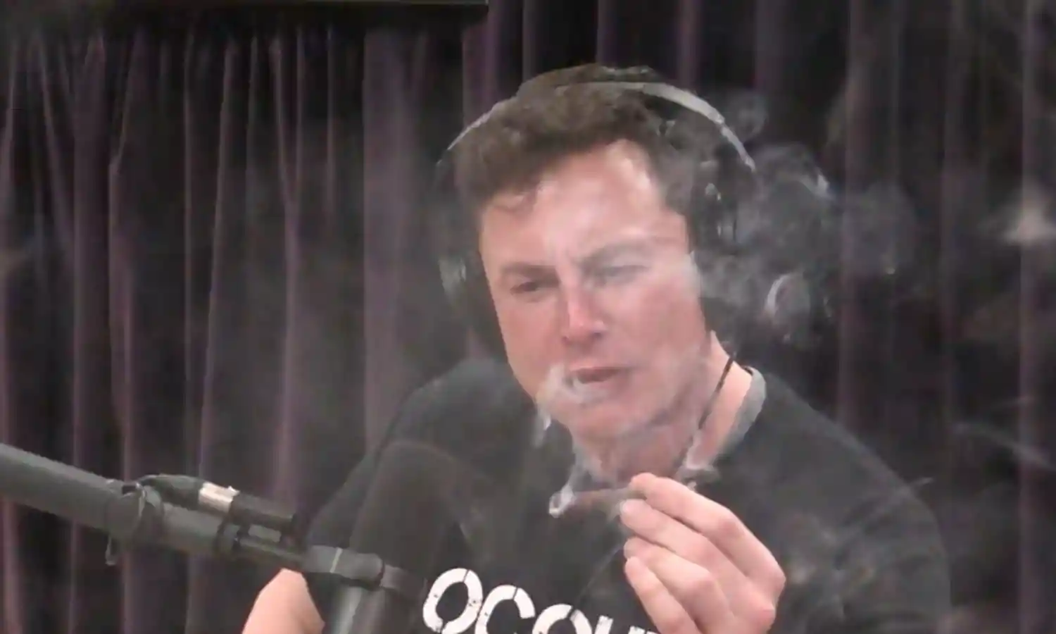 Twitter is the Digital Town Square Twitter is the Digital Town Square