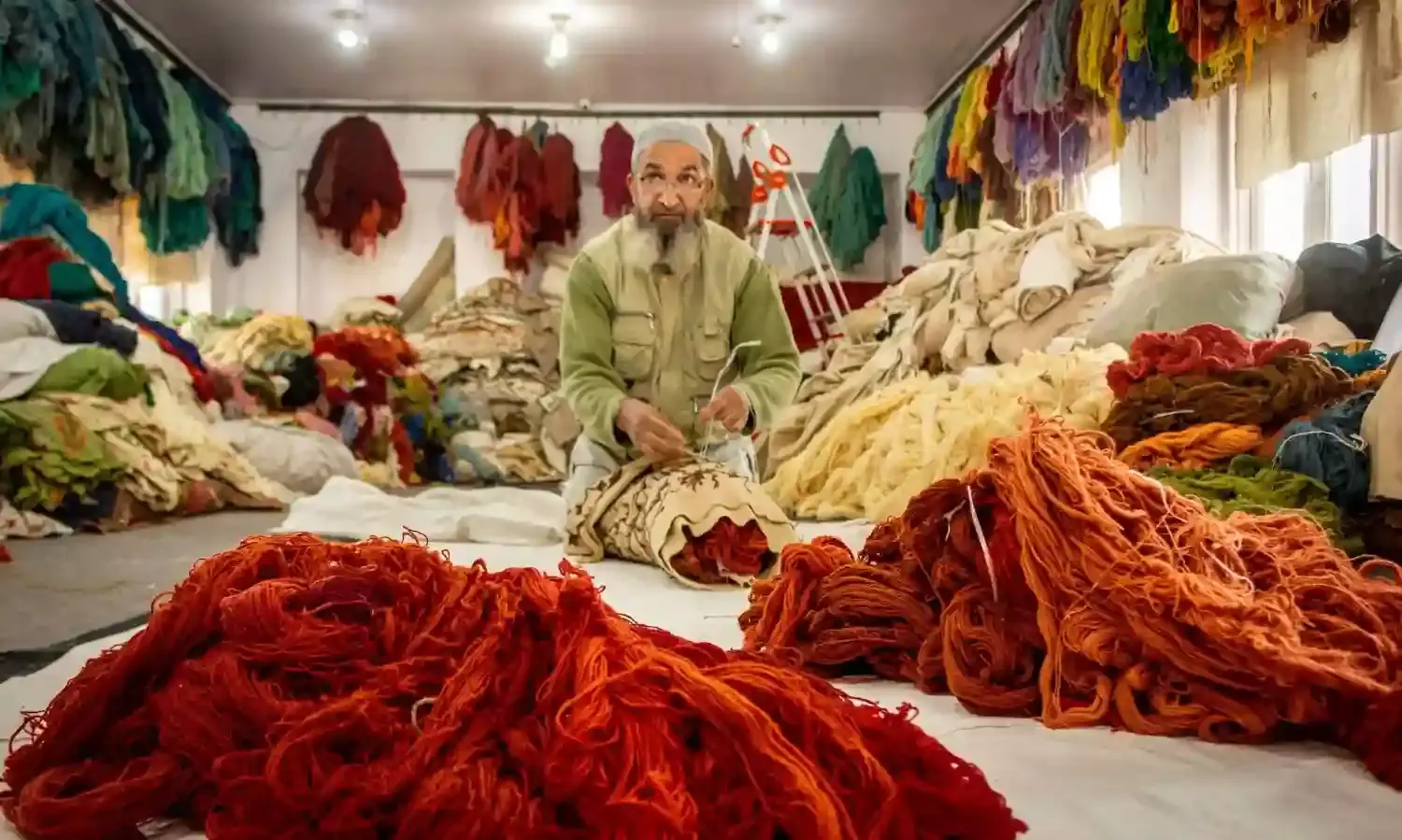 Photo story: Kashmiri Artists at Work
