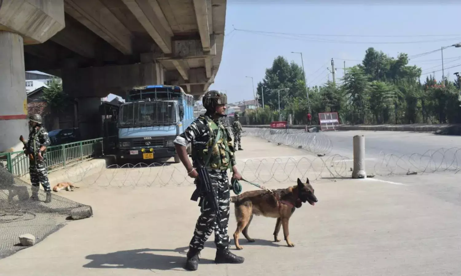 Geelani Shuts Down Kashmir in Death