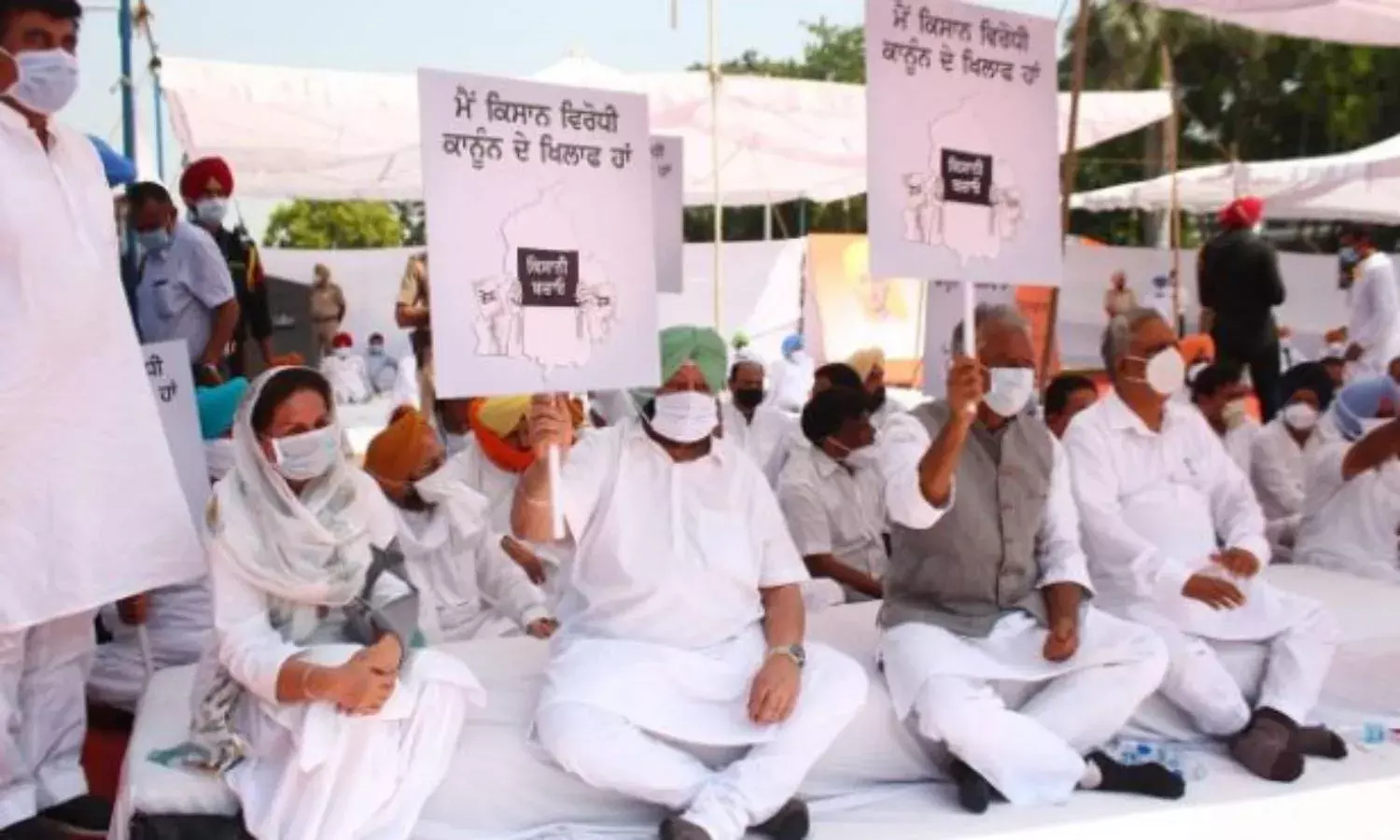 Punjab Stands at Political Crossroads Punjab Stands at Political Crossroads