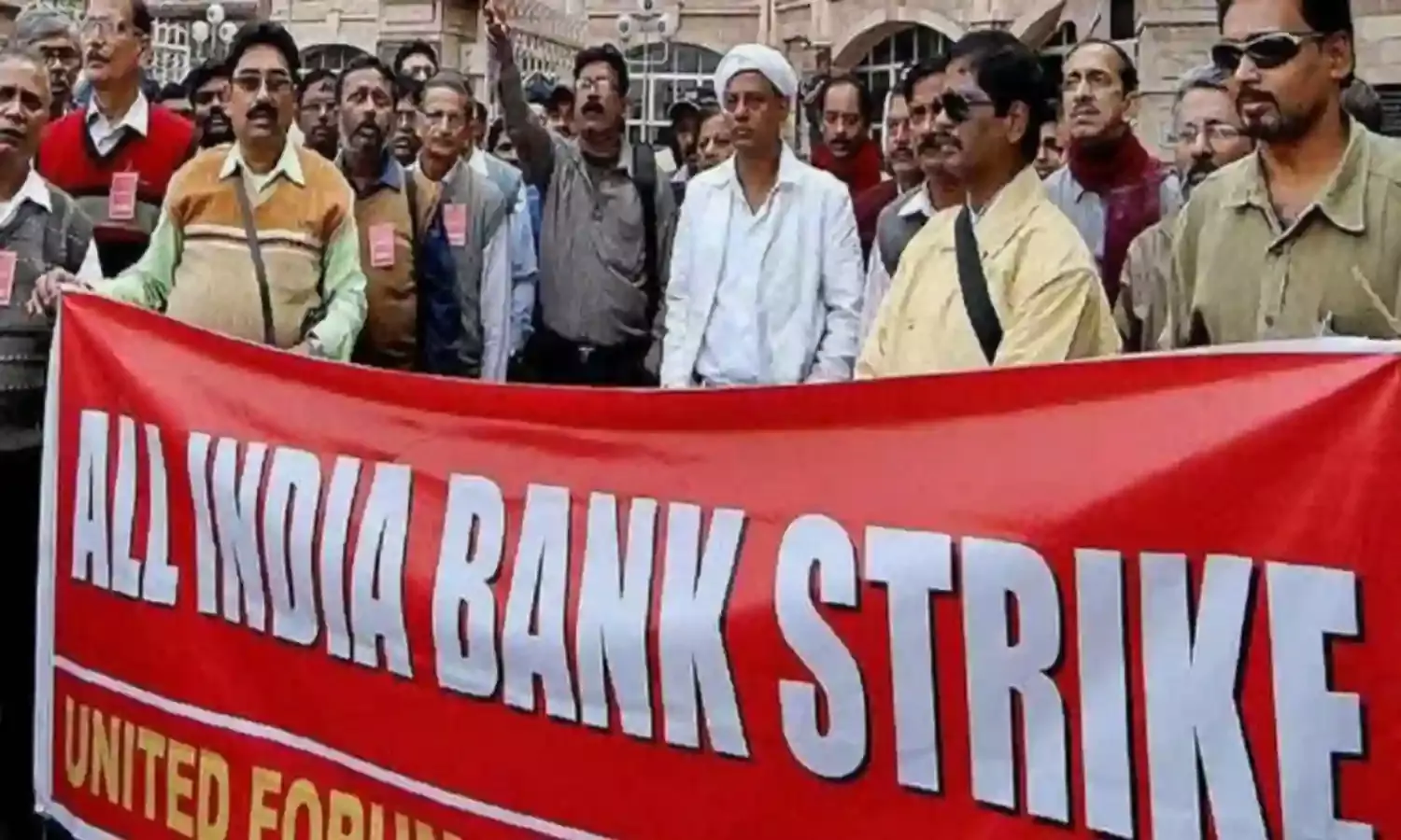 Farmers Join Bank Employees Against Privatisation Farmers Join Bank Employees Against Privatisation