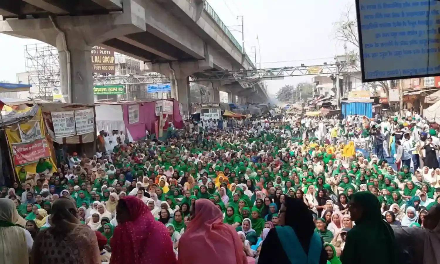 Women Farmers at Tikri Border Today