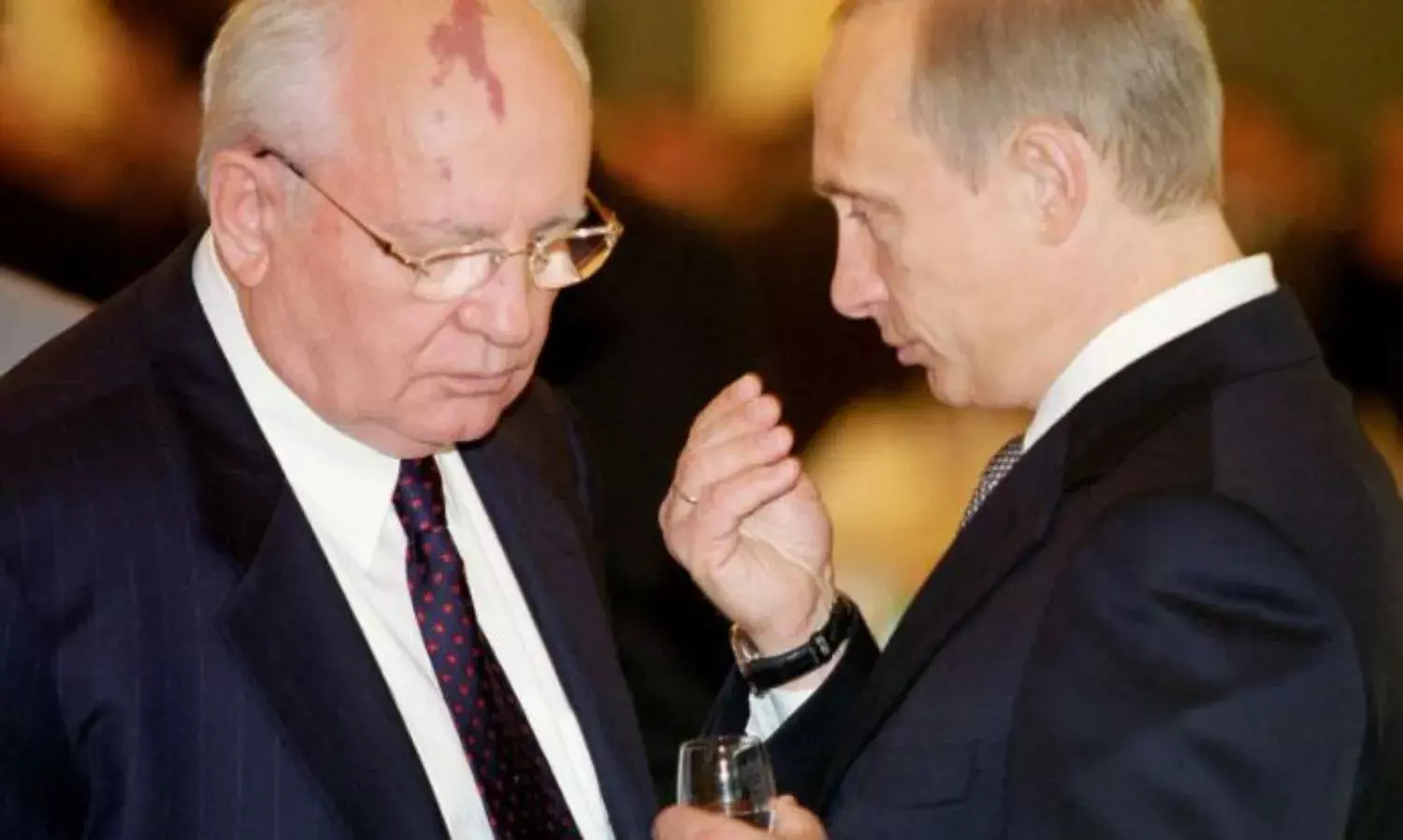 Christmas 1991, The Day the Red Flag Came Down. Christmas 1991, The Day the Red Flag Came Down.