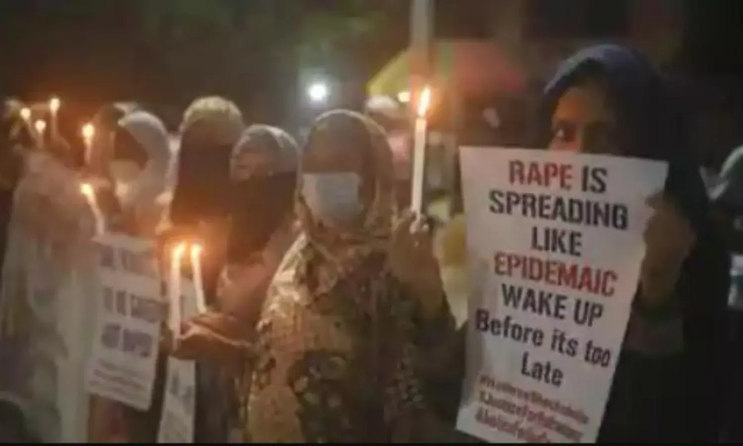 Women Lawyers Write to CJI for Inquiry into Hathras Rape