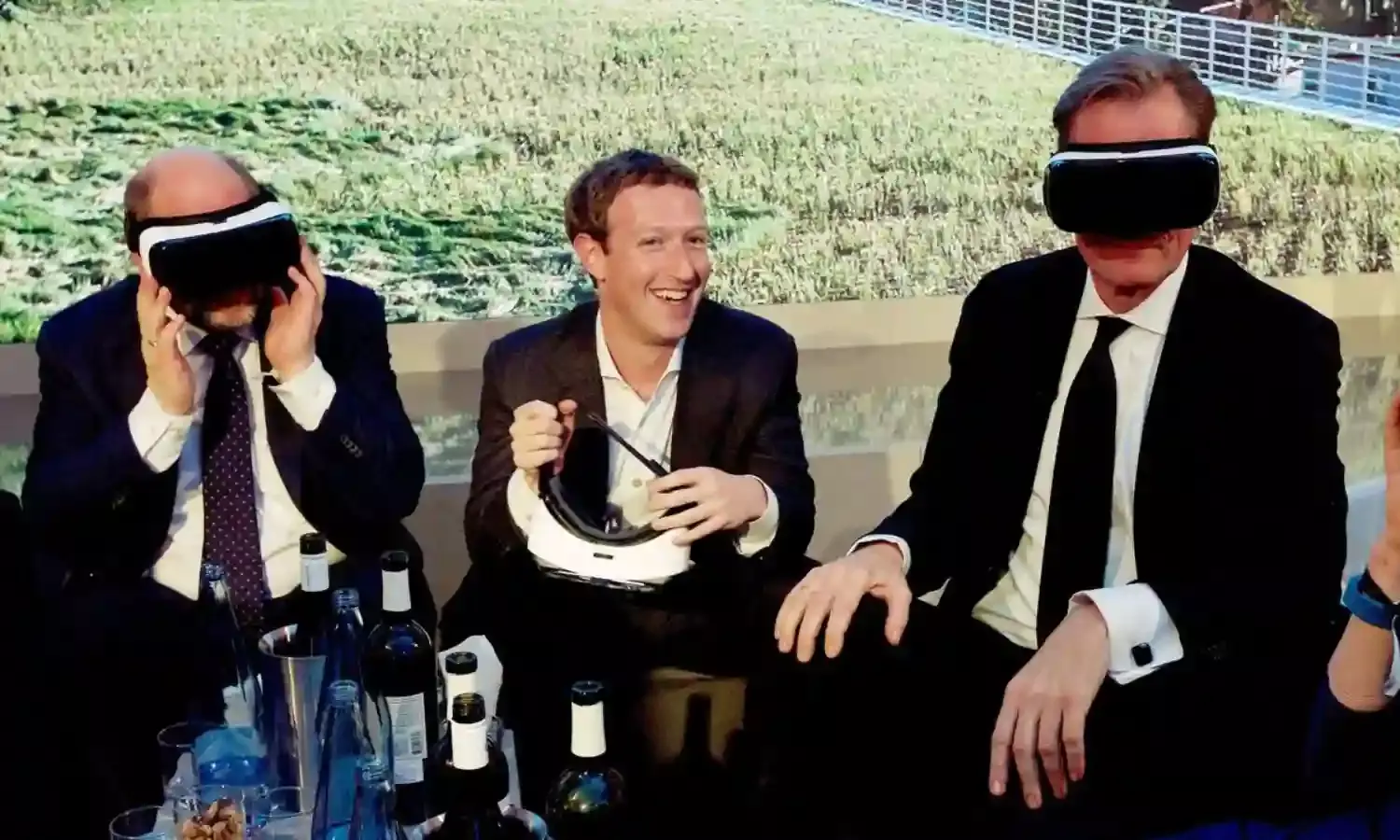 After India and Australia Controversies, Facebook Changes Terms and Conditions Again