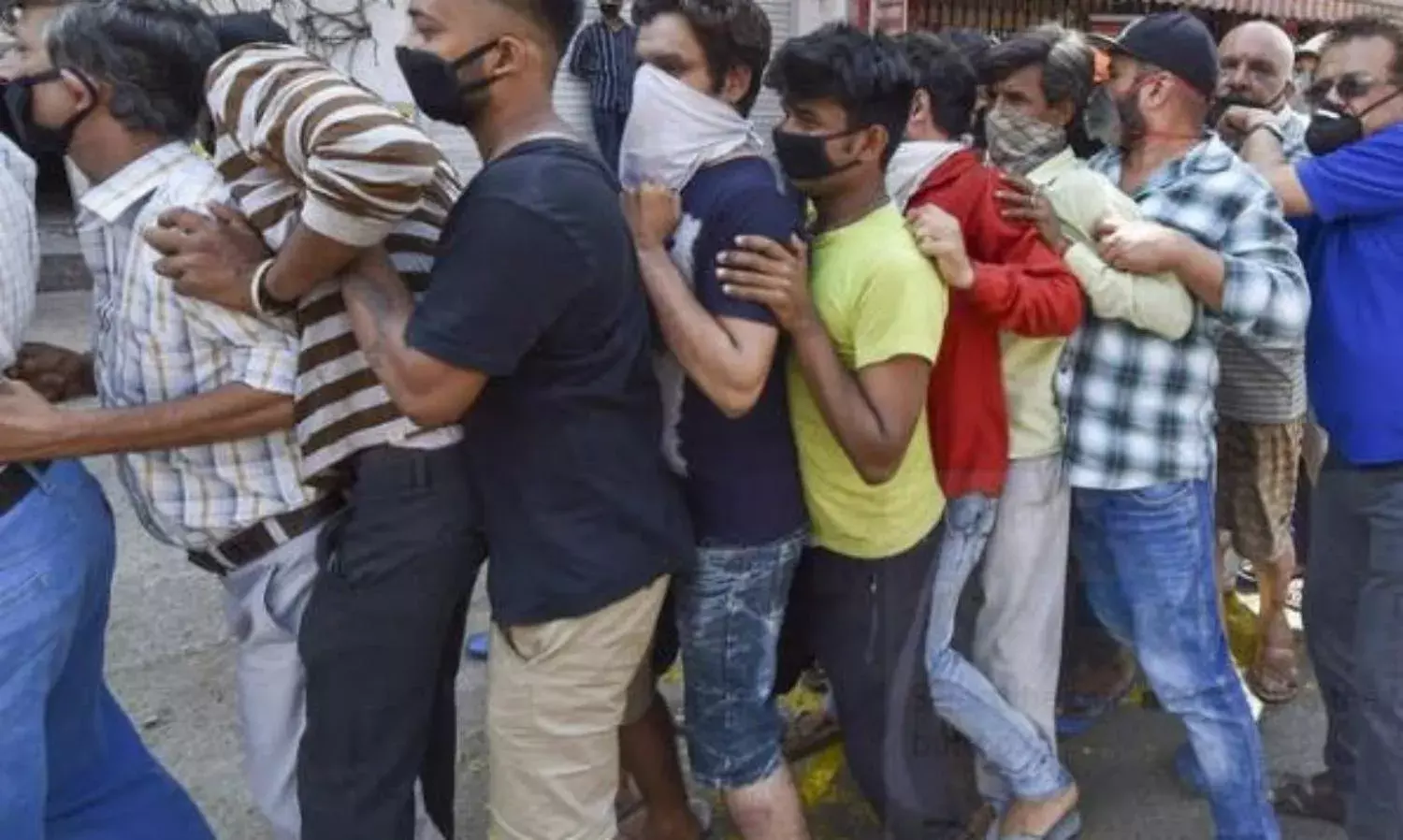 Is It This or That - Citizens Scramble to De-Code Conflicting Covid Guidelines! Is It This or That - Citizens Scramble to De-Code Conflicting Covid Guidelines!