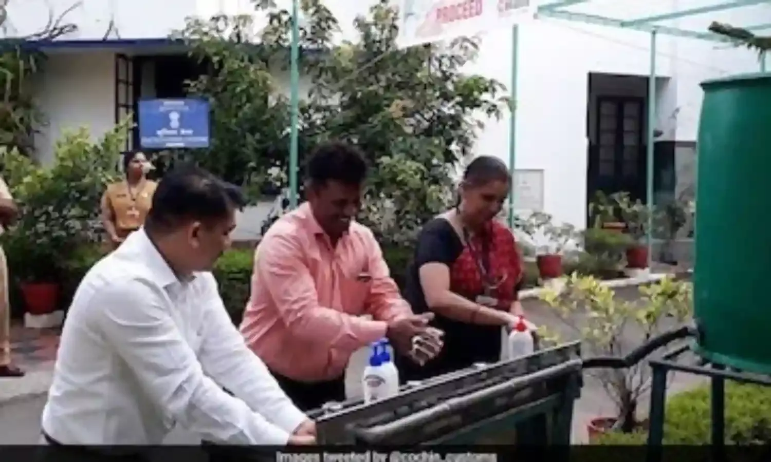 Robots, Mid Day Meals and a Rs. 20,000 Crore Financial Package: Kerala Leads India Against Coronavirus