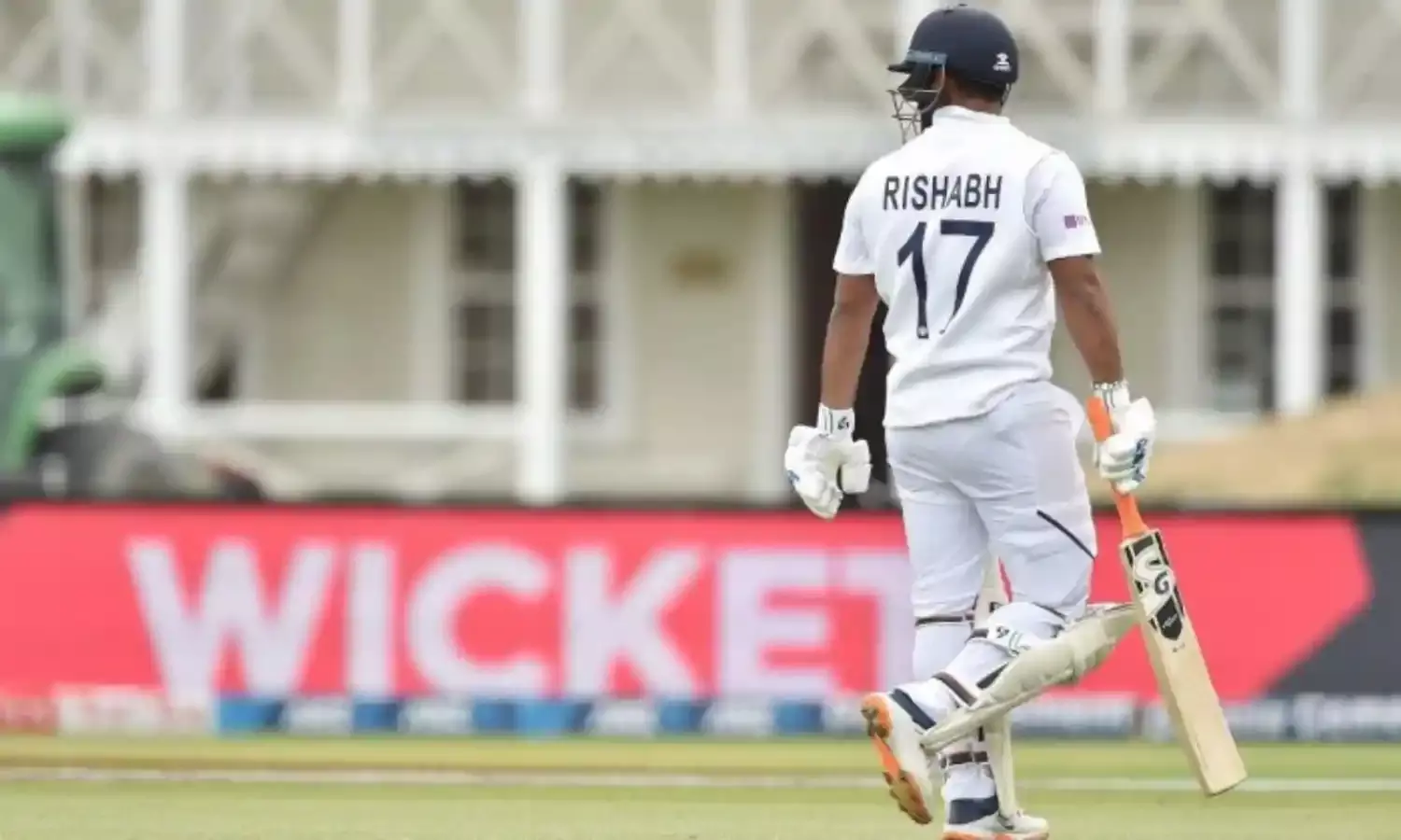 Who’s Looking After Rishabh Pant?