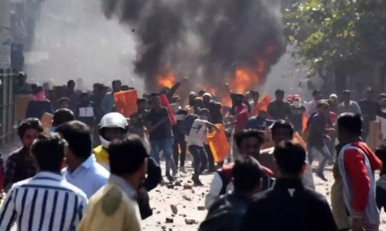 Delhi Burns! Delhi Burns!