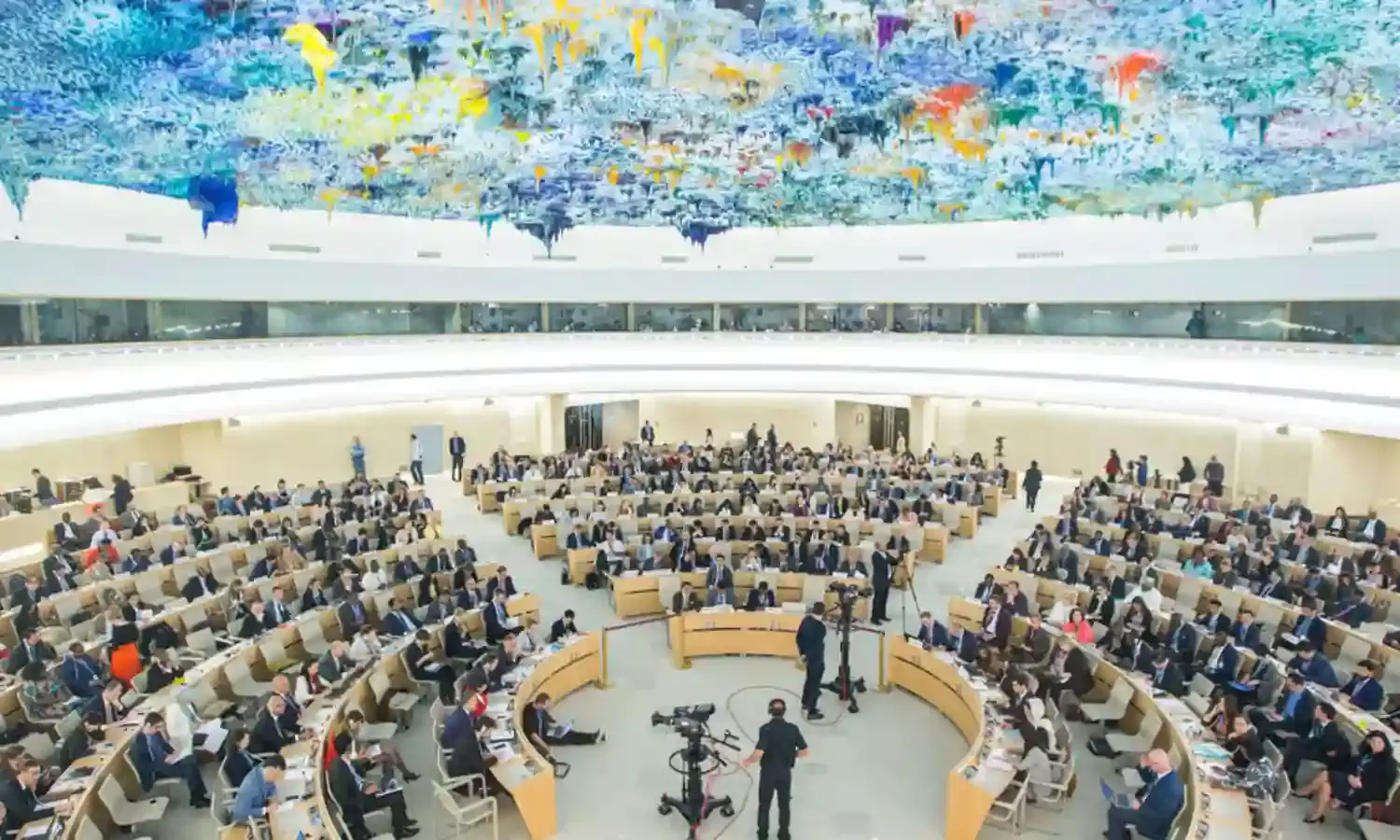 Sri Lanka to Withdraw from Co-sponsorship of UNHRC Resolution on War Crimes Sri Lanka to Withdraw from Co-sponsorship of UNHRC Resolution on War Crimes