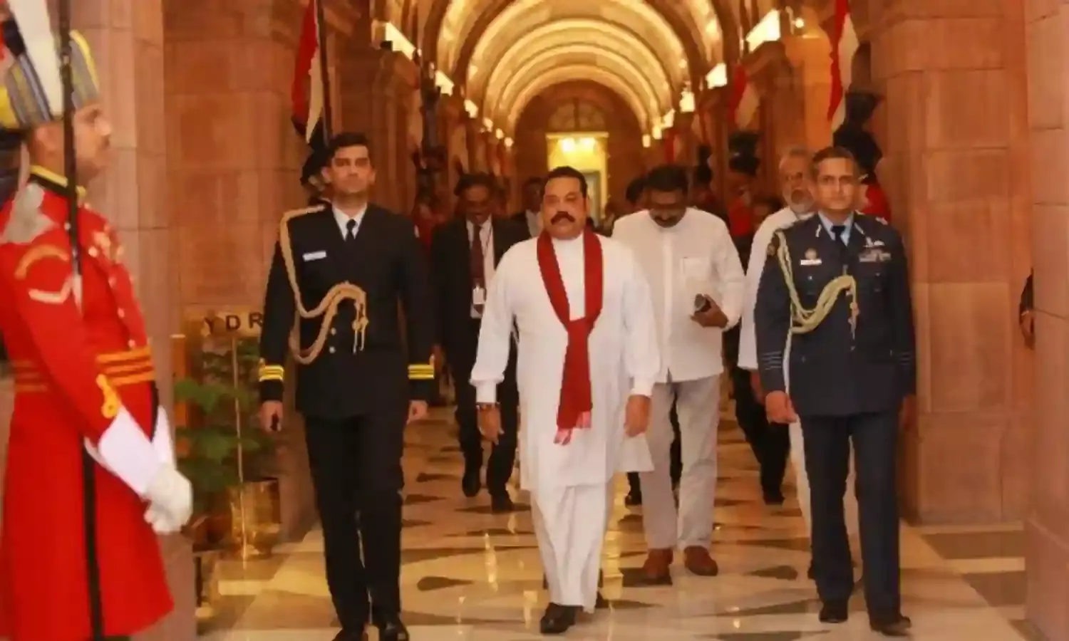 Lankan PM Mahinda Rajapaksa Speaks his Mind in Delhi