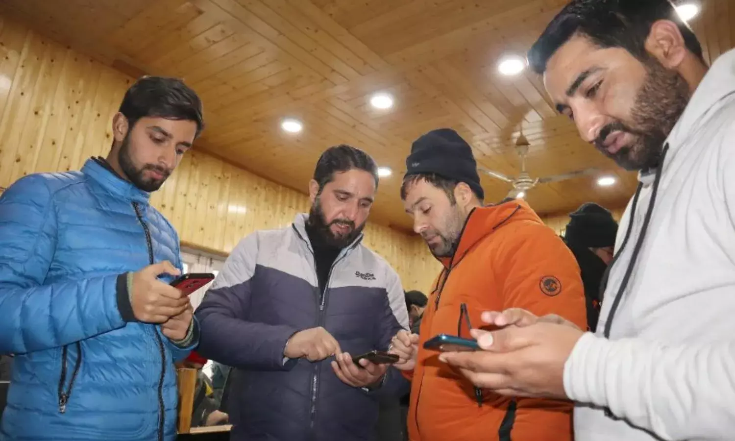 Slow Demise of Kashmir Tech and Media Firms: 180 Days of Shutdown