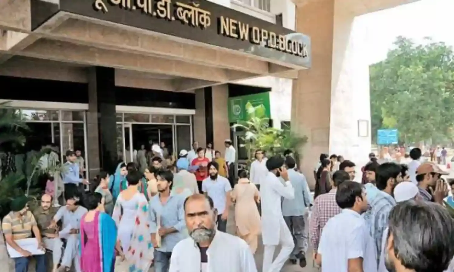 India’s First Knee School Promotes Knee Health over Expensive Medical Care India’s First Knee School Promotes Knee Health over Expensive Medical Care