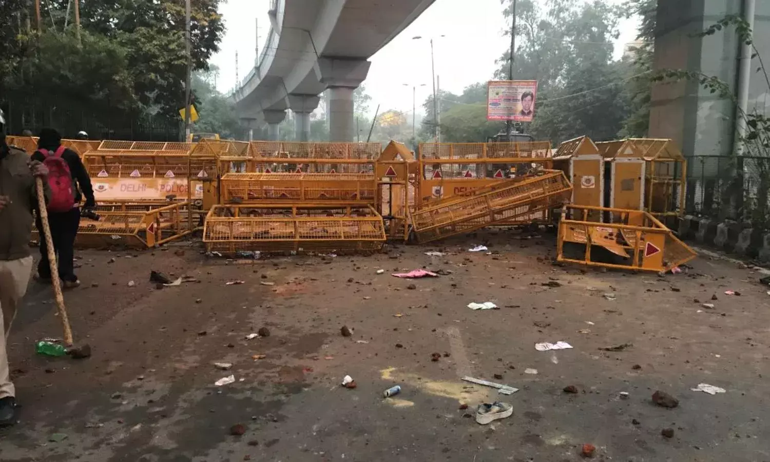 Police Lathi Charge, Fire Teargas Shells at Delhi Students Protesting Citizenship Amendments