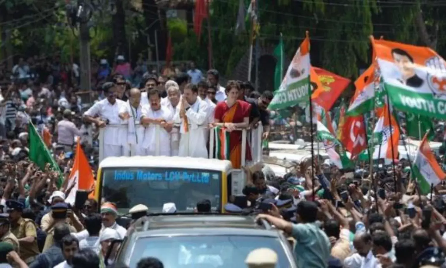 Progressive Manifesto Gives One Signal, Fighting Left In Kerala Another