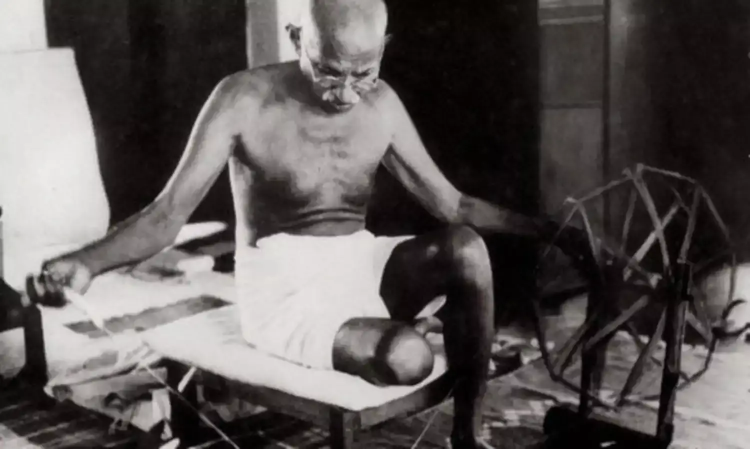 Mr PM, Gandhis Trusteeship Was Directed at Big Business Not Chowkidars Who Guard Wealth Mr PM, Gandhis Trusteeship Was Directed at Big Business Not Chowkidars Who Guard Wealth