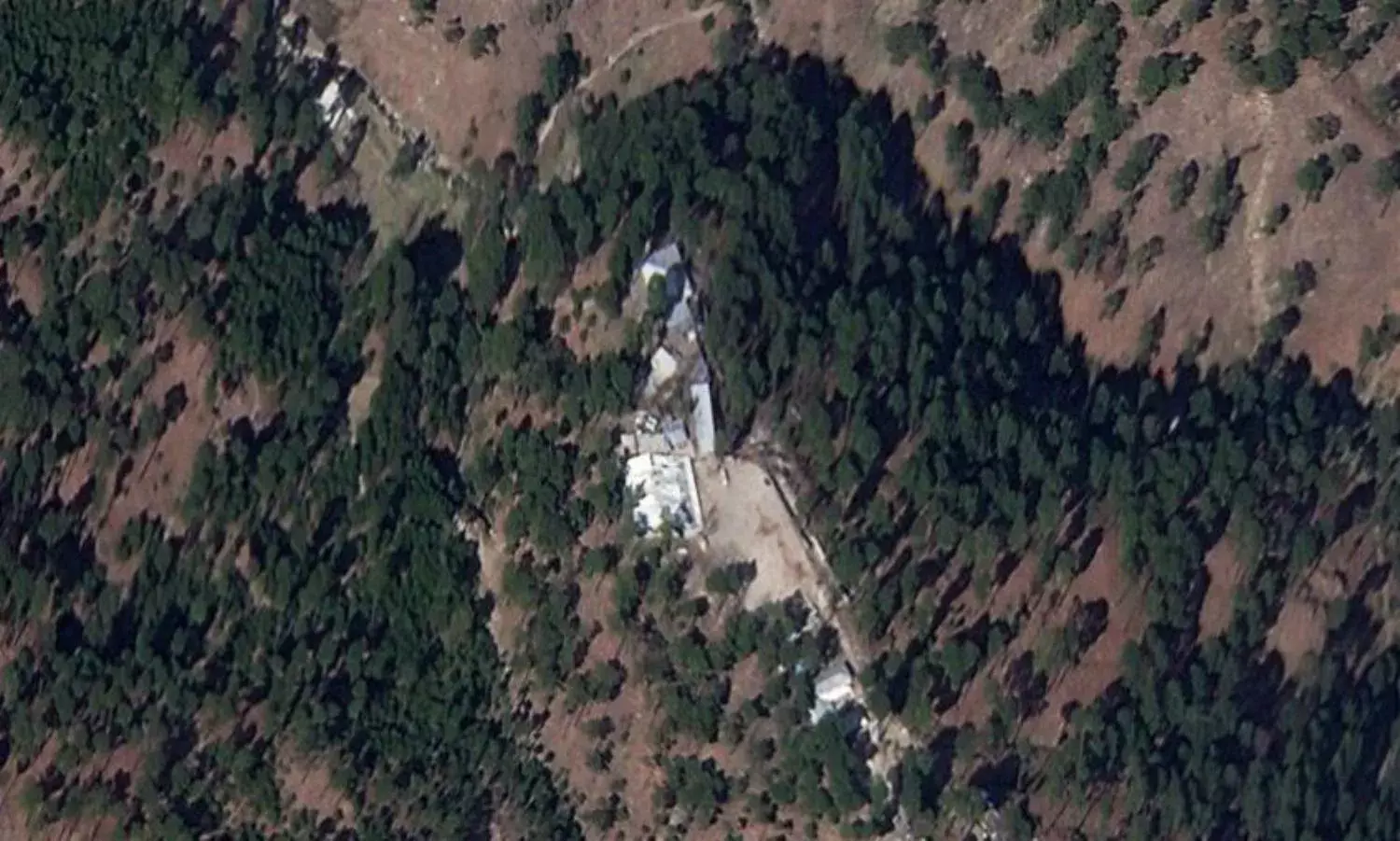 Satellite Images Show Madrasa Buildings Still Standing at Scene of Indian Bombing Satellite Images Show Madrasa Buildings Still Standing at Scene of Indian Bombing