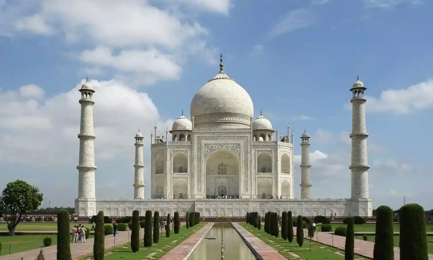 10 Most Famous Historical Monuments of India